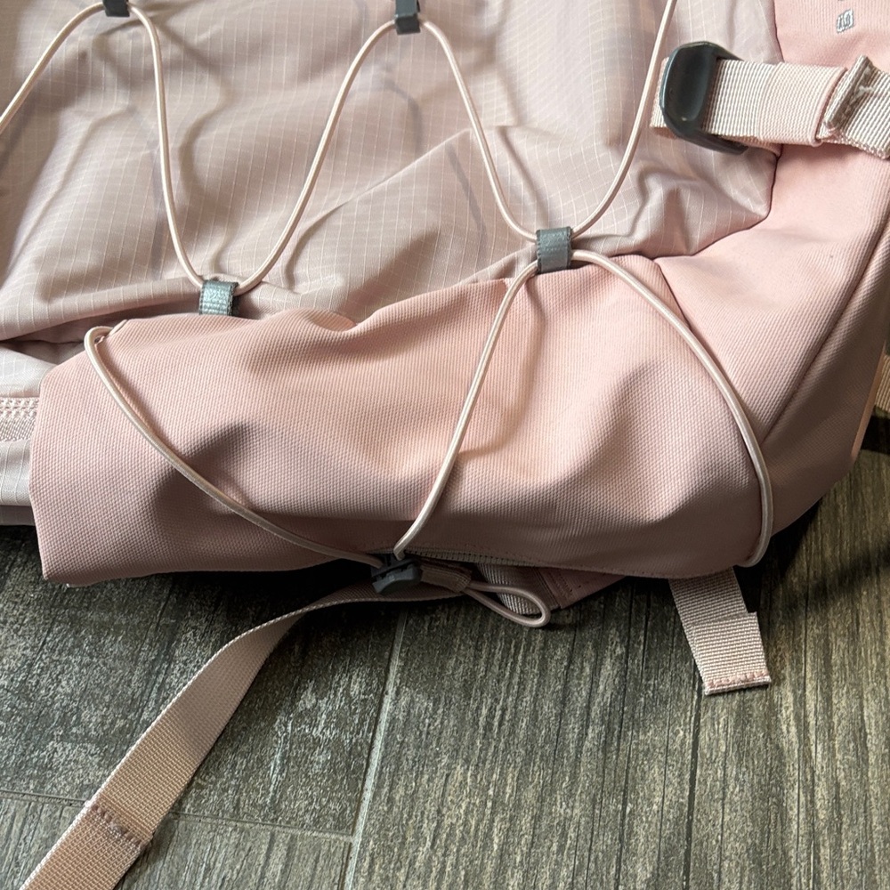 The North Face Borealis Luxe Blush Backpack - Picture 5 of 5